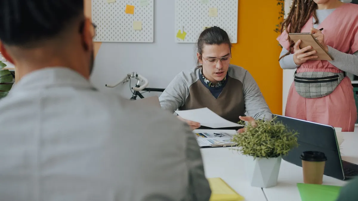 How to Launch a Tech Startup Without Venture Capital: A Beginner's Guide
